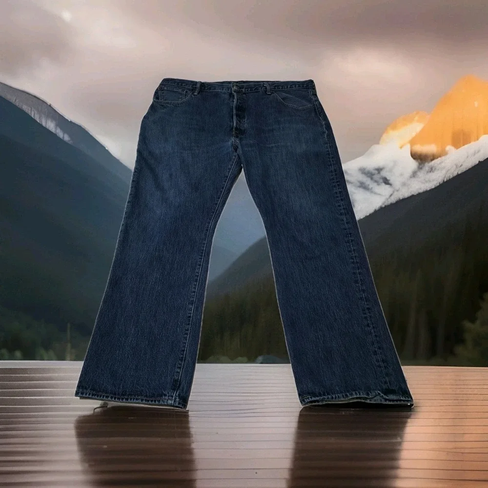 Levis 501 Jeans Mens 42x30 Blue Denim Button Fly Straight Leg Classic Fit Dark‎